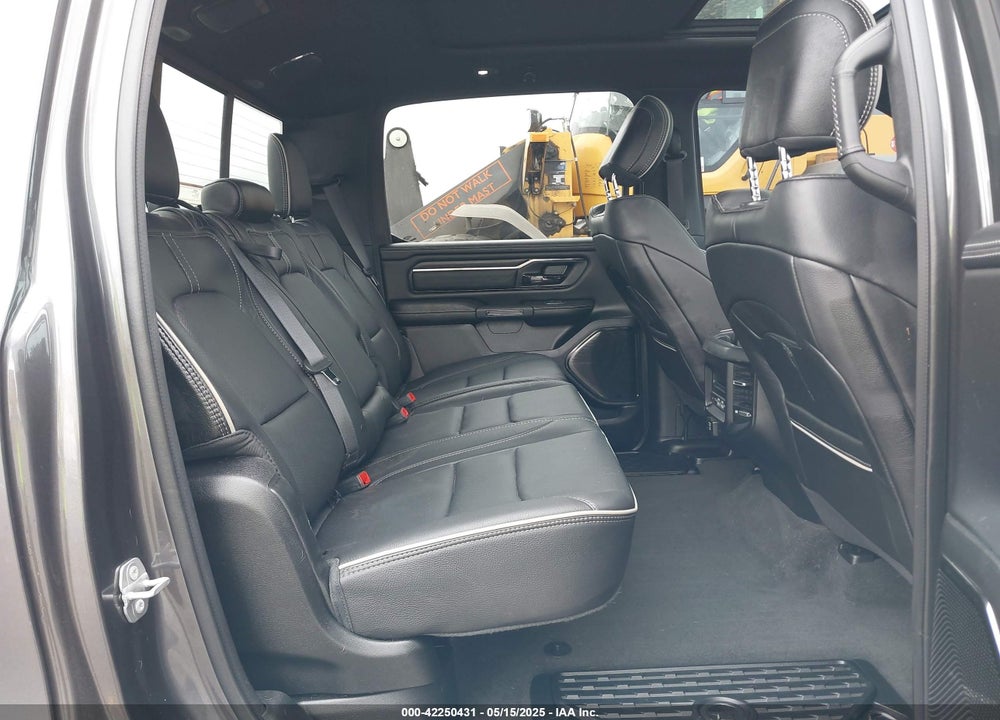 2022 RAM 1500 LIMITED 4X4 5'7 BOX VIN: 1C6SRFHM6NN134716
