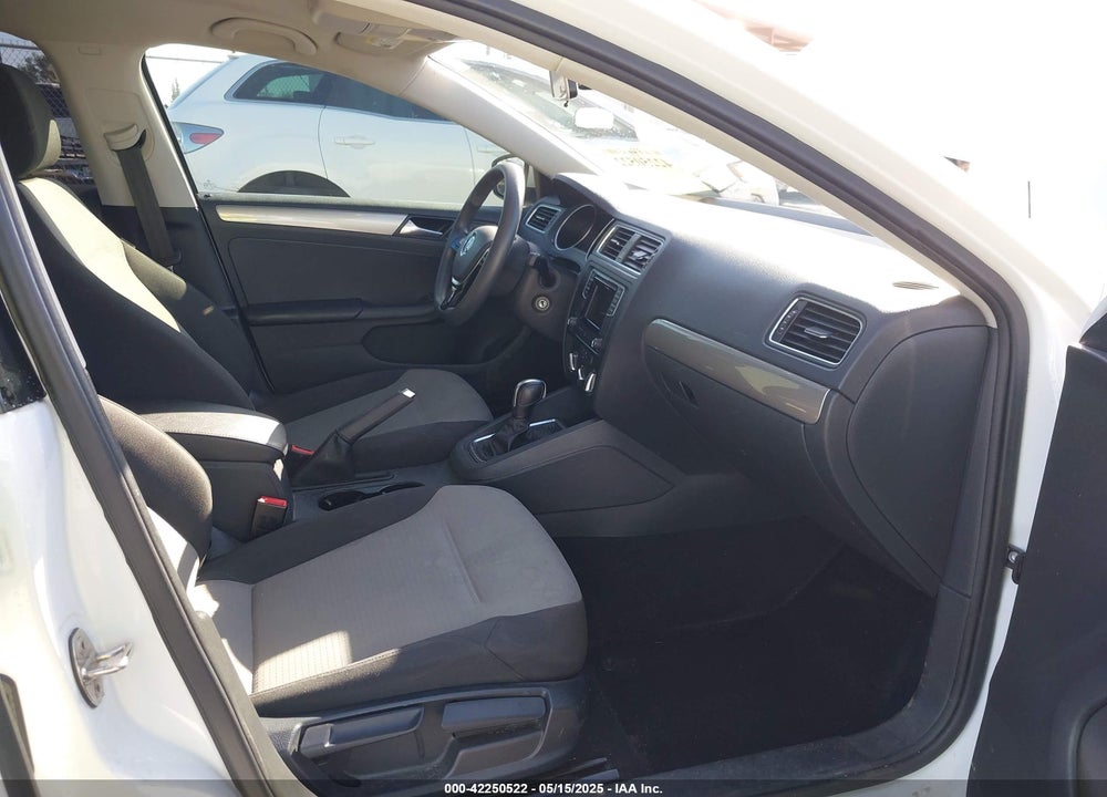 2017 VOLKSWAGEN JETTA VIN: 3VW2B7AJXHM376861