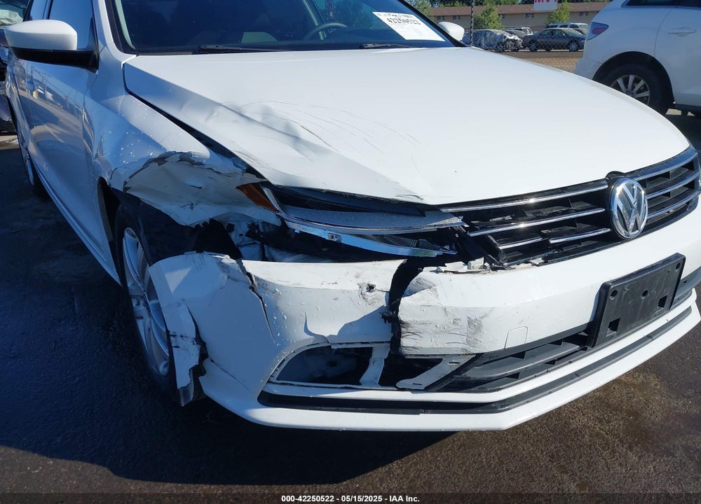 2017 VOLKSWAGEN JETTA VIN: 3VW2B7AJXHM376861