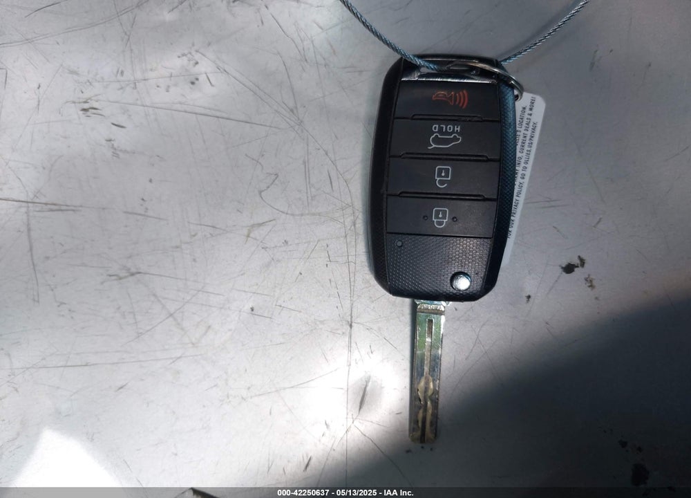 2017 KIA SOUL VIN: KNDJP3A52H7416050