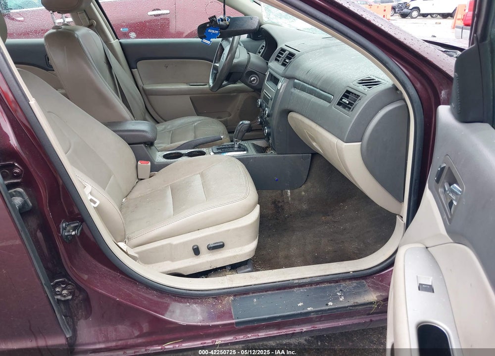 2011 FORD FUSION VIN: 3FAHP0JAXBR166198
