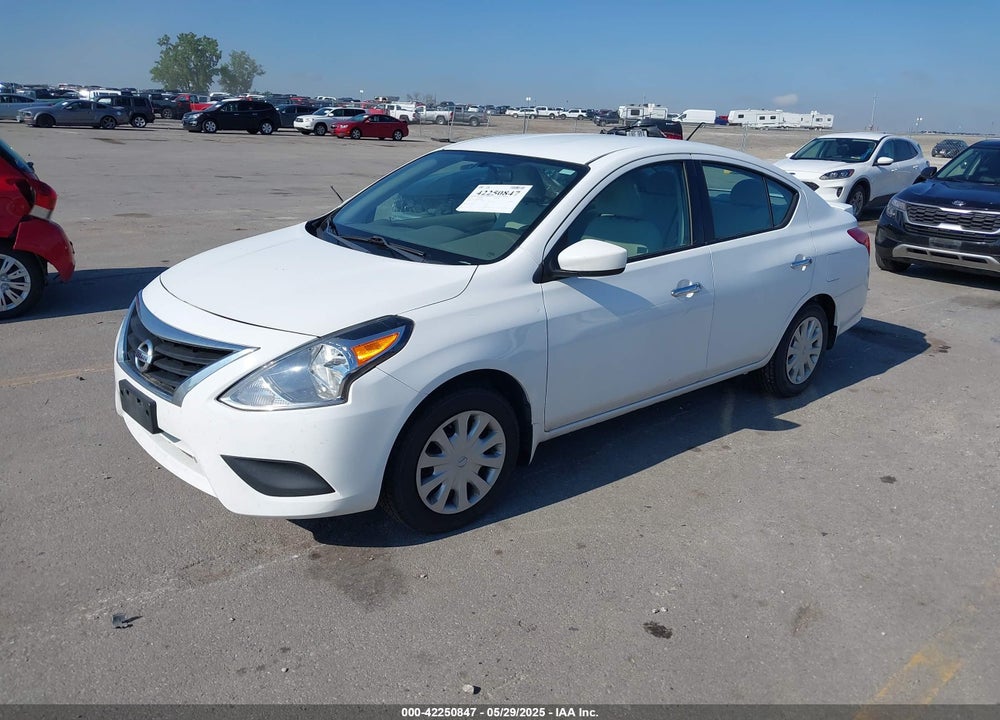 2015 NISSAN VERSA VIN: 3N1CN7AP8FL809084