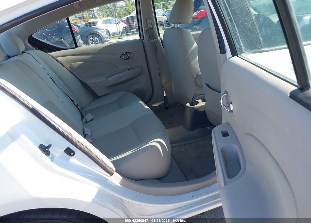 2015 NISSAN VERSA VIN: 3N1CN7AP8FL809084