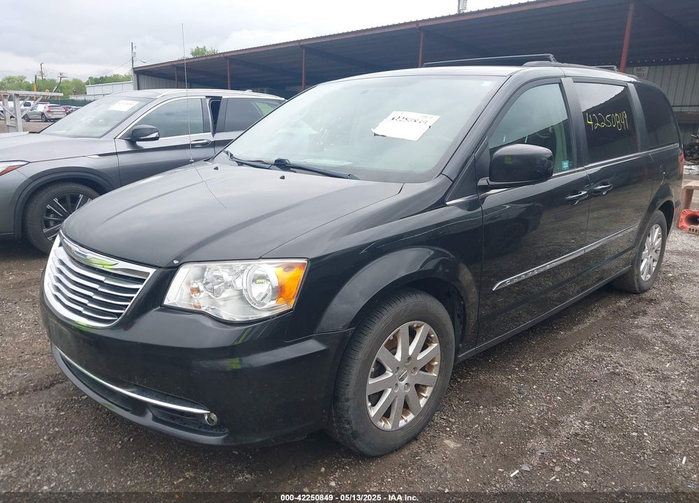 2015 CHRYSLER TOWN & COUNTRY TOURING VIN: 2C4RC1BG2FR706318