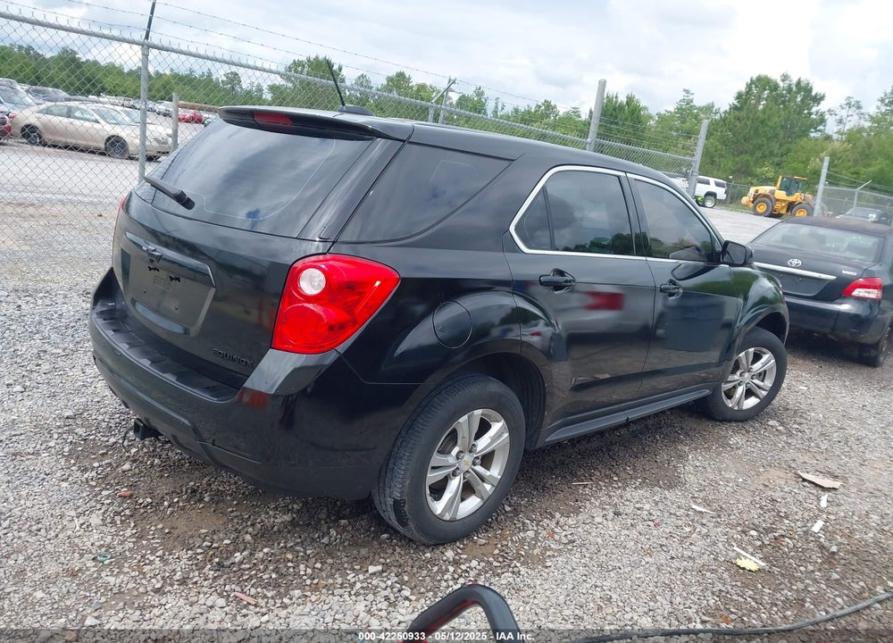 2015 CHEVROLET EQUINOX LS VIN: 2GNALAEK5F1135653