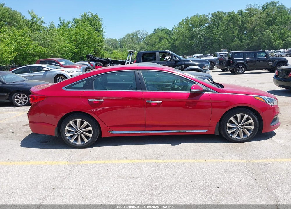 2017 HYUNDAI SONATA VIN: 5NPE34AF4HH454211