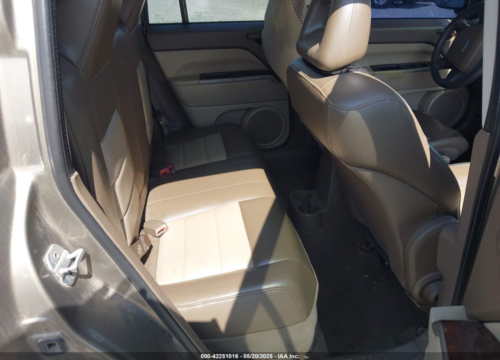 2007 JEEP COMPASS VIN: 1J8FF57W67D144518