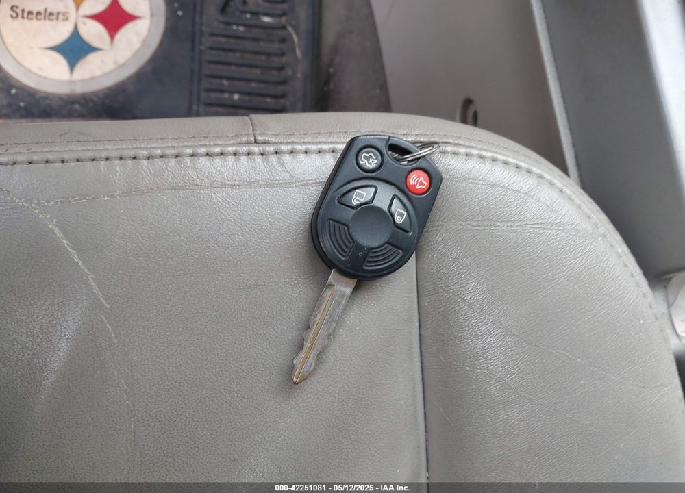 2009 FORD ESCAPE VIN: 1FMCU93G59KA07909