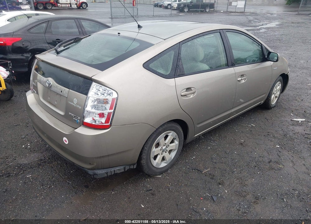 2006 TOYOTA PRIUS VIN: JTDKB20U067517414