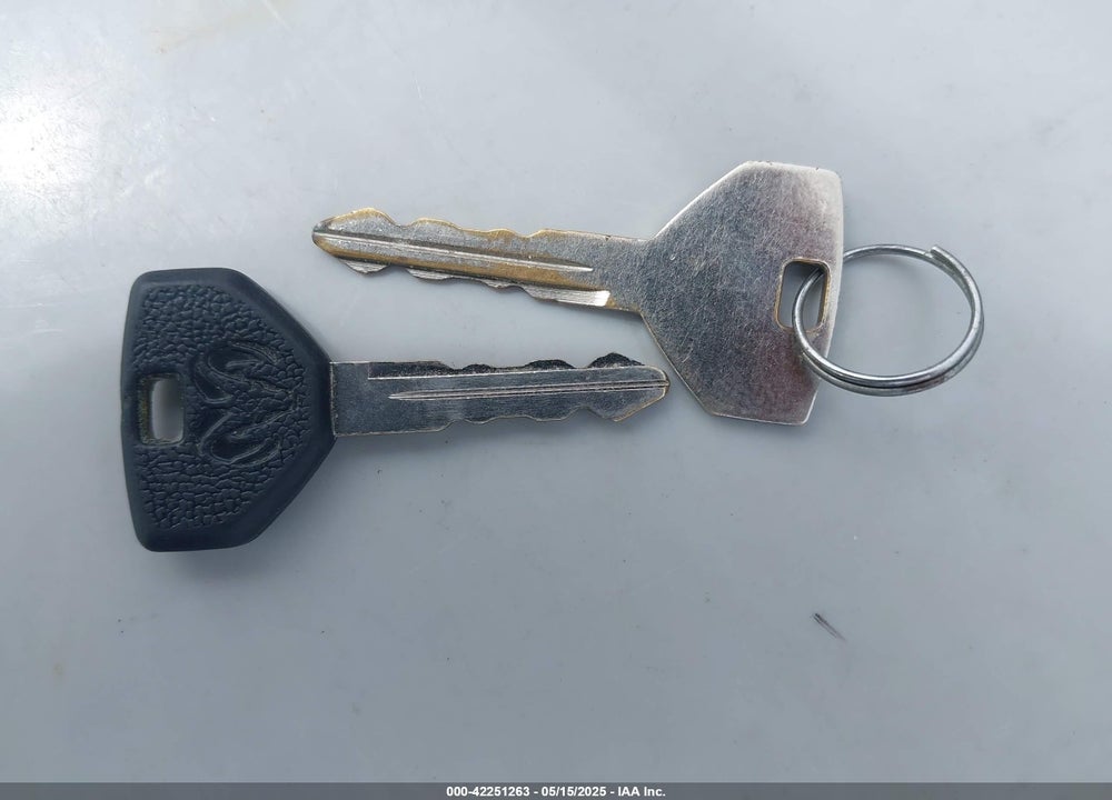 1998 CHRYSLER CIRRUS LXI VIN: 1C3EJ56H0WN300229