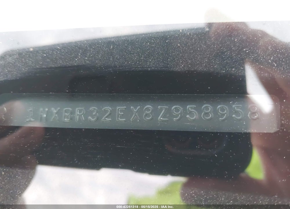 2008 TOYOTA COROLLA CE VIN: 1NXBR32EX8Z958958