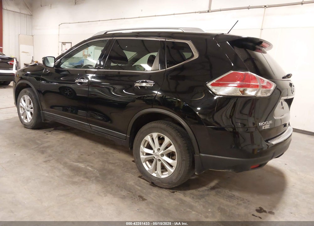 2015 NISSAN ROGUE VIN: 5N1AT2MK3FC927760