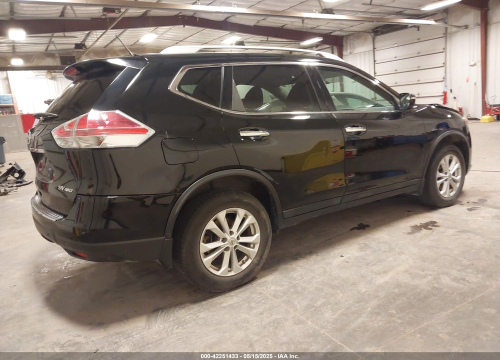 2015 NISSAN ROGUE VIN: 5N1AT2MK3FC927760