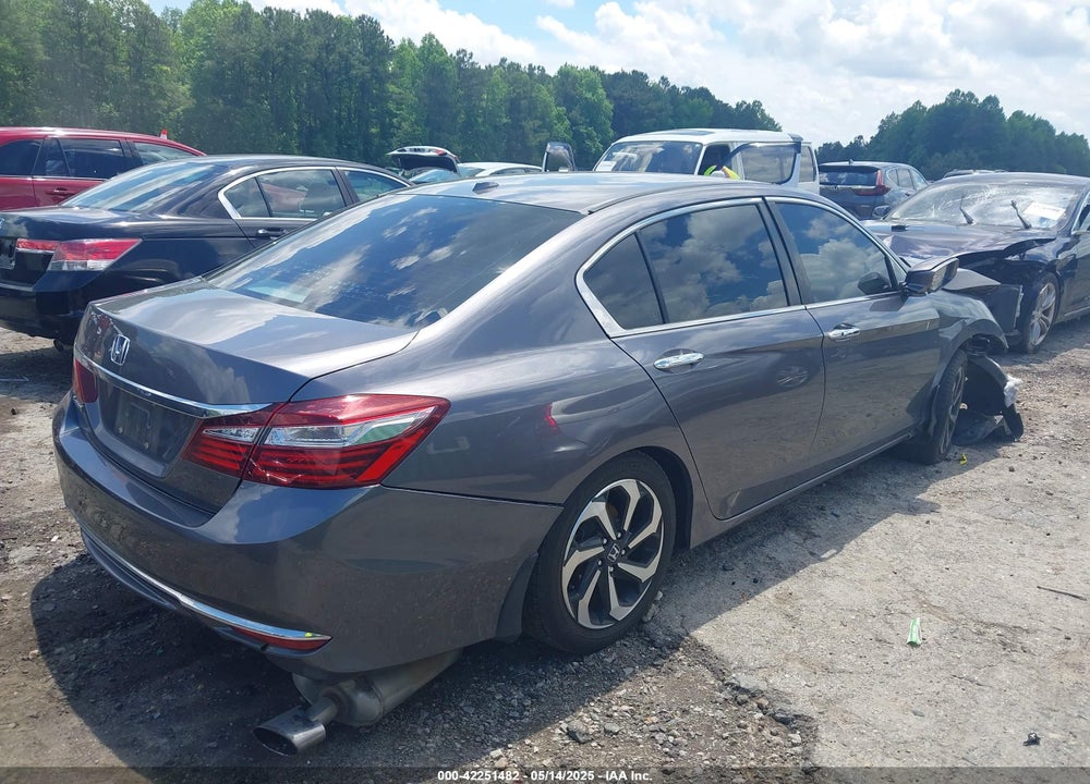 2016 HONDA ACCORD VIN: 1HGCR2F88GA130299