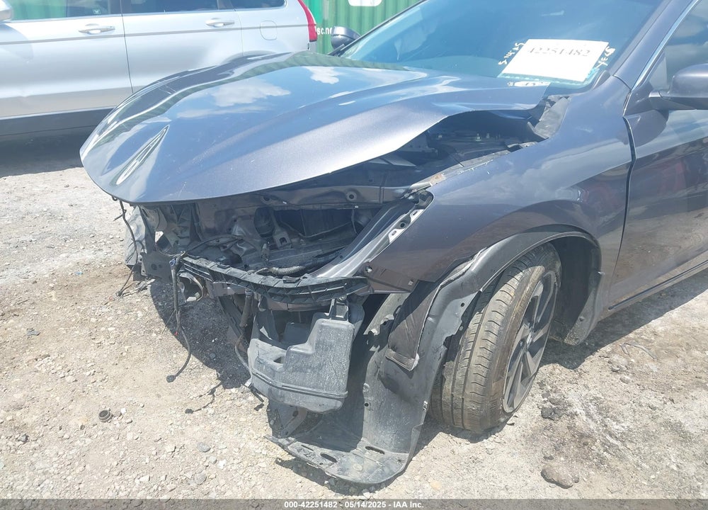 2016 HONDA ACCORD VIN: 1HGCR2F88GA130299