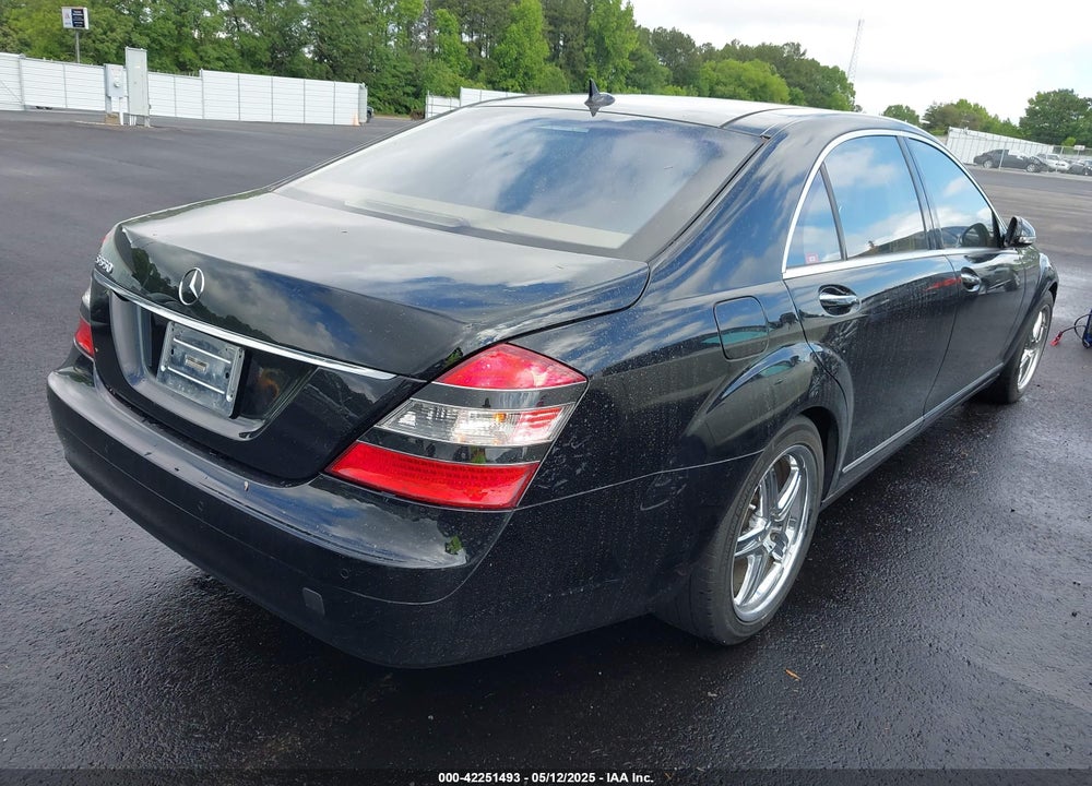 2007 MERCEDES-BENZ S 550 VIN: WDDNG71X47A094691
