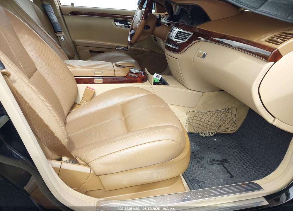 2007 MERCEDES-BENZ S 550 VIN: WDDNG71X47A094691