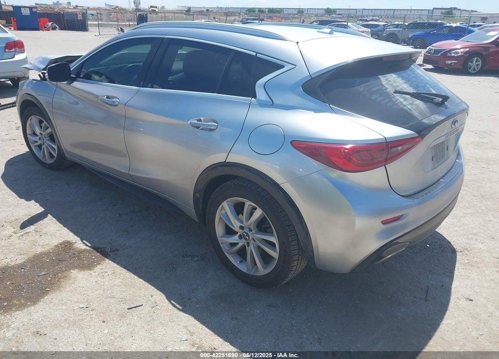 2017 INFINITI QX30 PREMIUM VIN: SJKCH5CP1HA025374