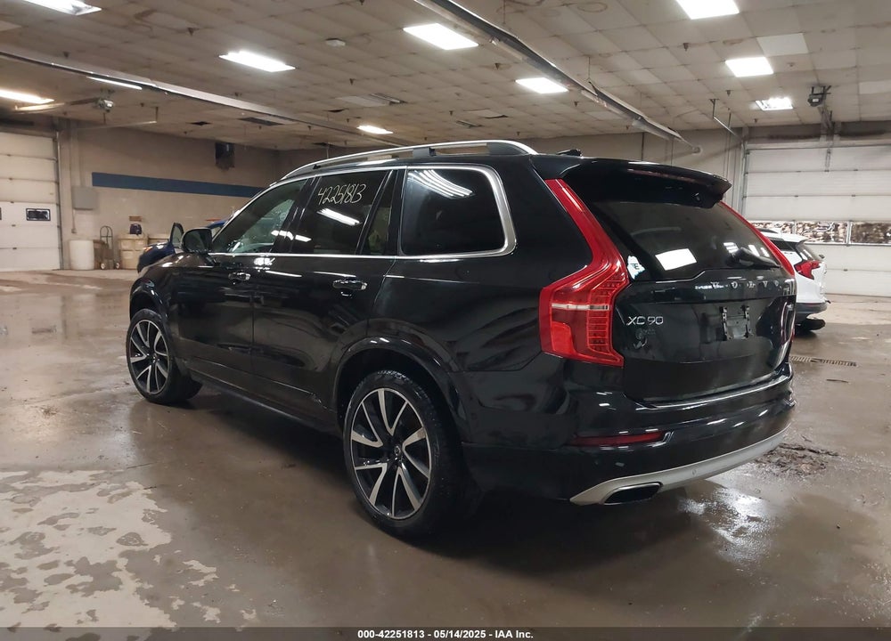2018 VOLVO XC90 VIN: YV4A22PK2J1321659