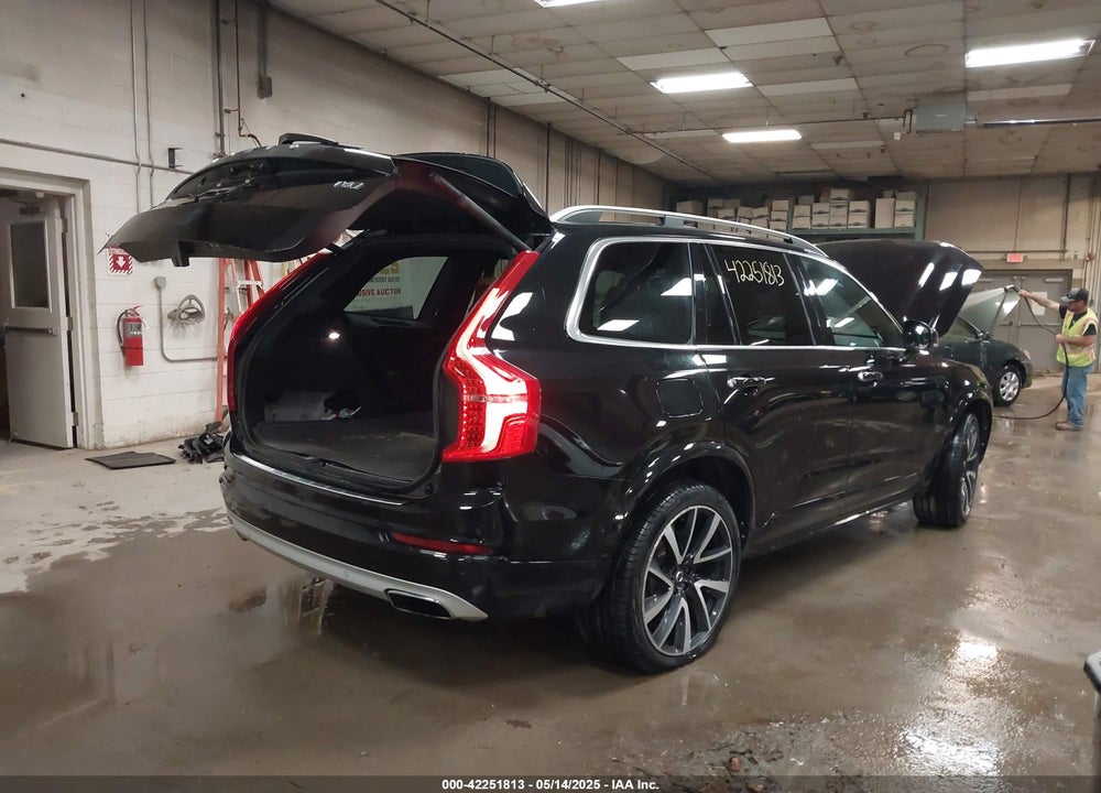 2018 VOLVO XC90 VIN: YV4A22PK2J1321659