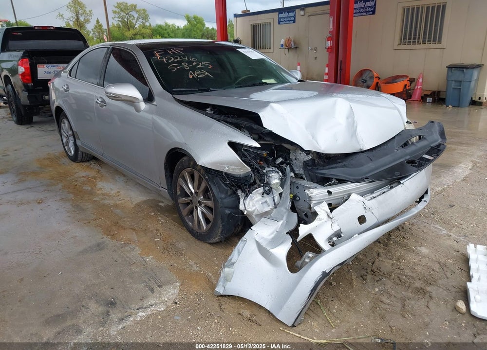 2010 LEXUS ES 350 VIN: JTHBK1EG4A2400050