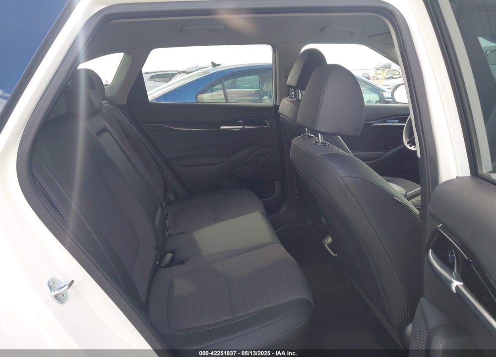 2025 KIA SELTOS VIN: KNDEU2AA6S7669302