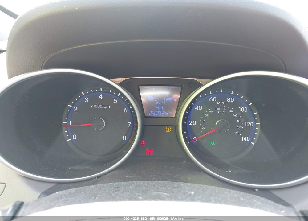 2014 HYUNDAI TUCSON SE VIN: KM8JU3AG8EU838682
