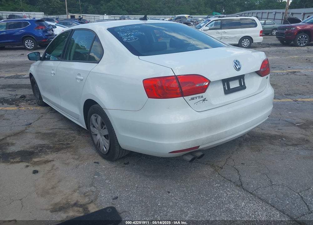2014 VOLKSWAGEN JETTA VIN: 3VWD17AJ9EM315511