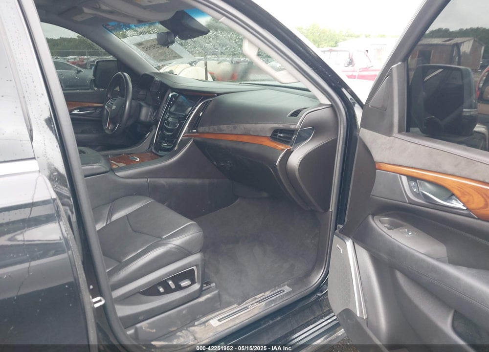 2017 CADILLAC ESCALADE VIN: 1GYS4JKJ0HR229076