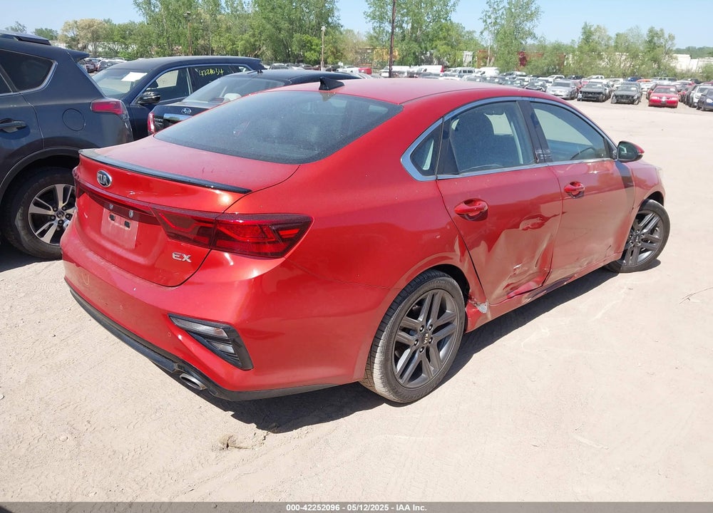 2019 KIA FORTE VIN: 3KPF54AD4KE068588