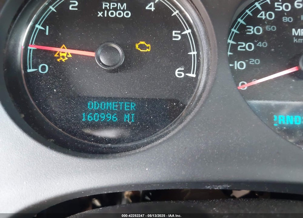 2008 CHEVROLET SUBURBAN VIN: 3GNFC16J88G209055