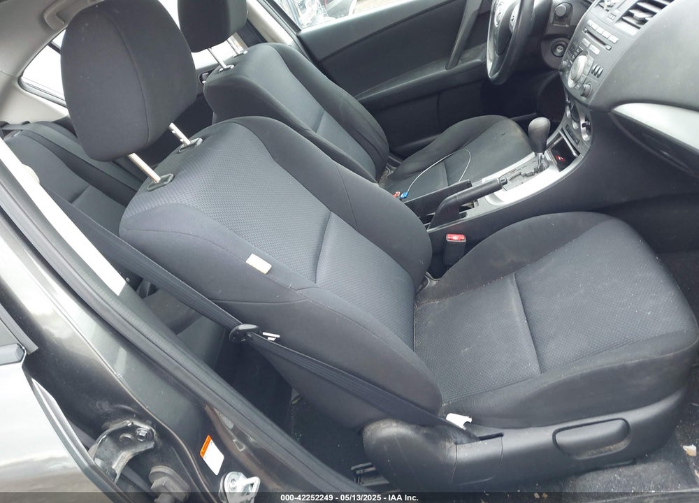 2010 MAZDA MAZDA3 VIN: JM1BL1SG2A1342156
