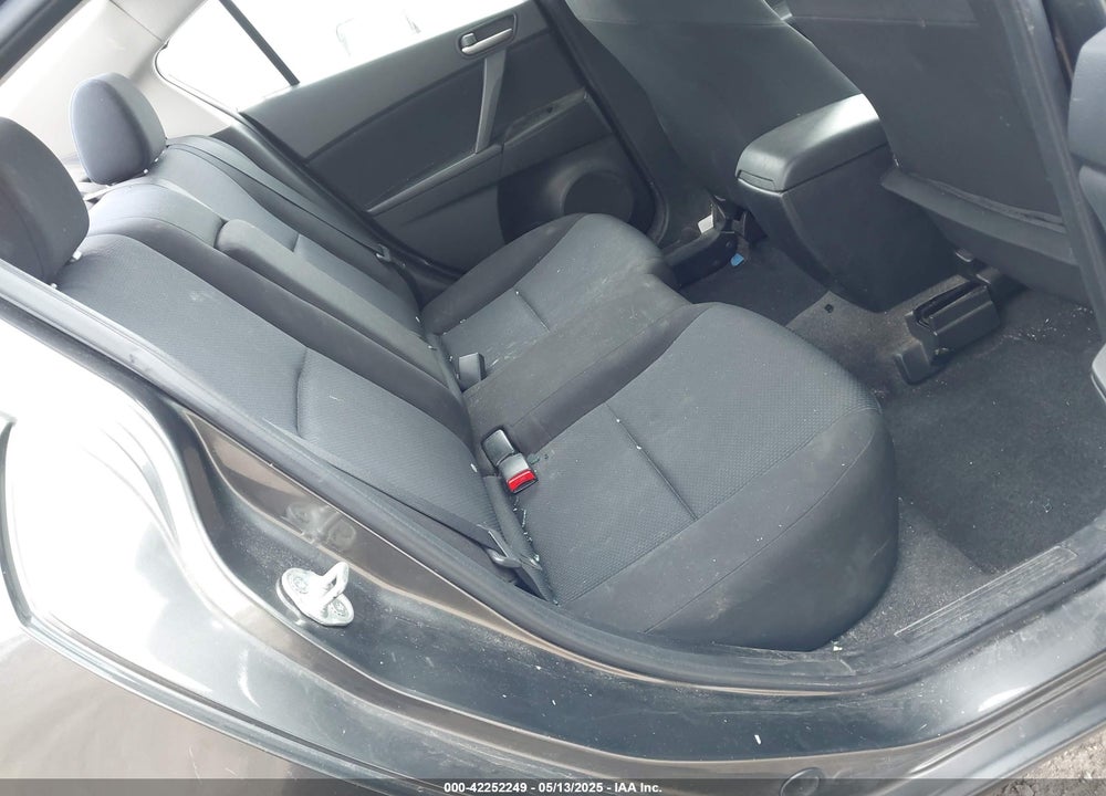 2010 MAZDA MAZDA3 VIN: JM1BL1SG2A1342156