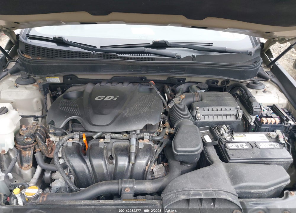 2011 HYUNDAI SONATA VIN: 5NPEB4AC2BH269543