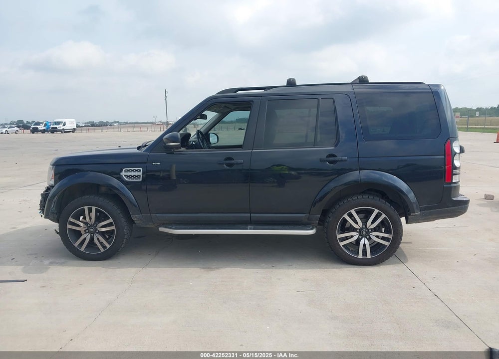 2015 LAND ROVER LR4 VIN: SALAK2V68FA752645