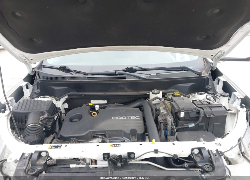2019 CHEVROLET EQUINOX VIN: 3GNAXUEV4KS636788