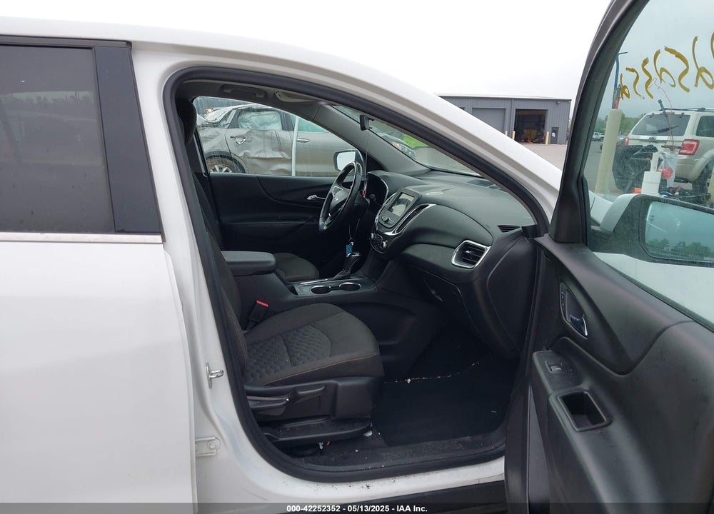 2019 CHEVROLET EQUINOX VIN: 3GNAXUEV4KS636788