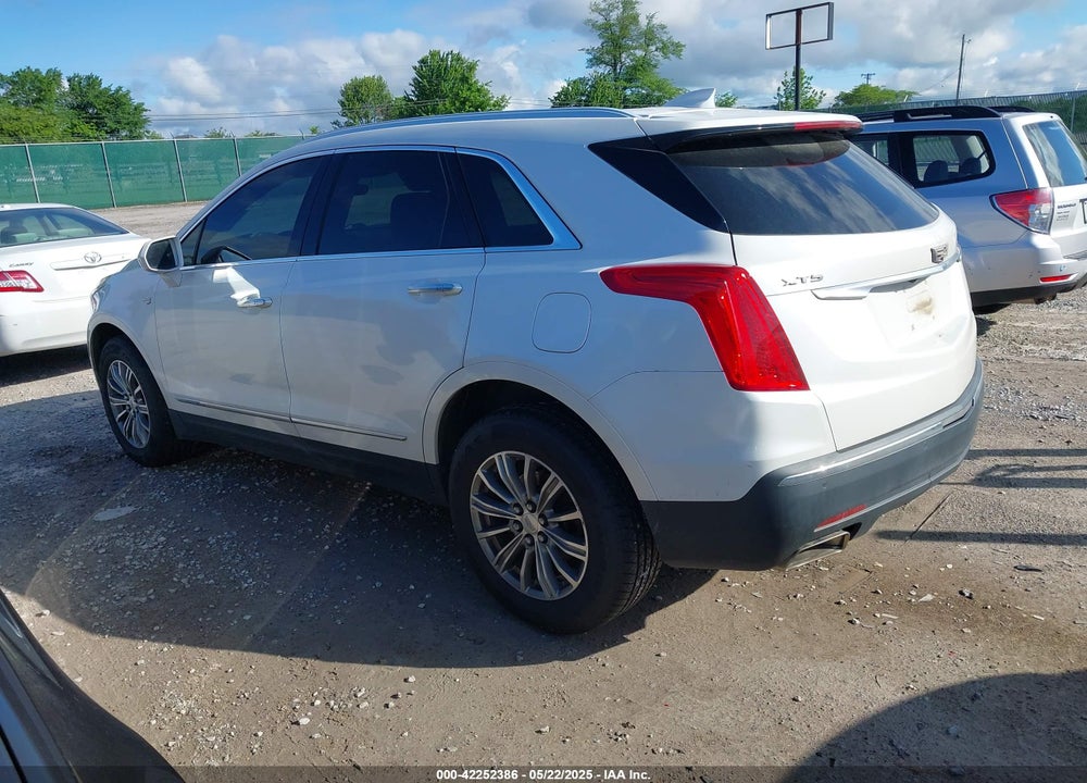 2017 CADILLAC XT5 VIN: 1GYKNBRS7HZ115156