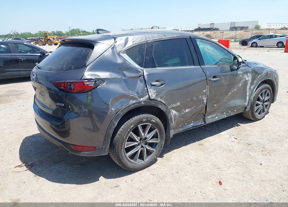 2017 MAZDA CX-5 GRAND TOURING VIN: JM3KFBDL5H0117597