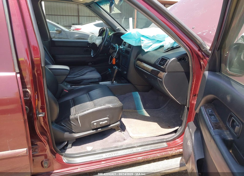 2004 NISSAN PATHFINDER LE PLATINUM VIN: JN8DR09Y54W901825