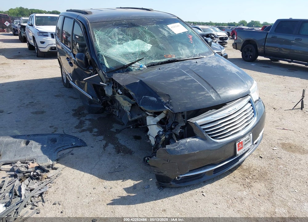 2015 CHRYSLER TOWN & COUNTRY TOURING VIN: 2C4RC1BG3FR715576
