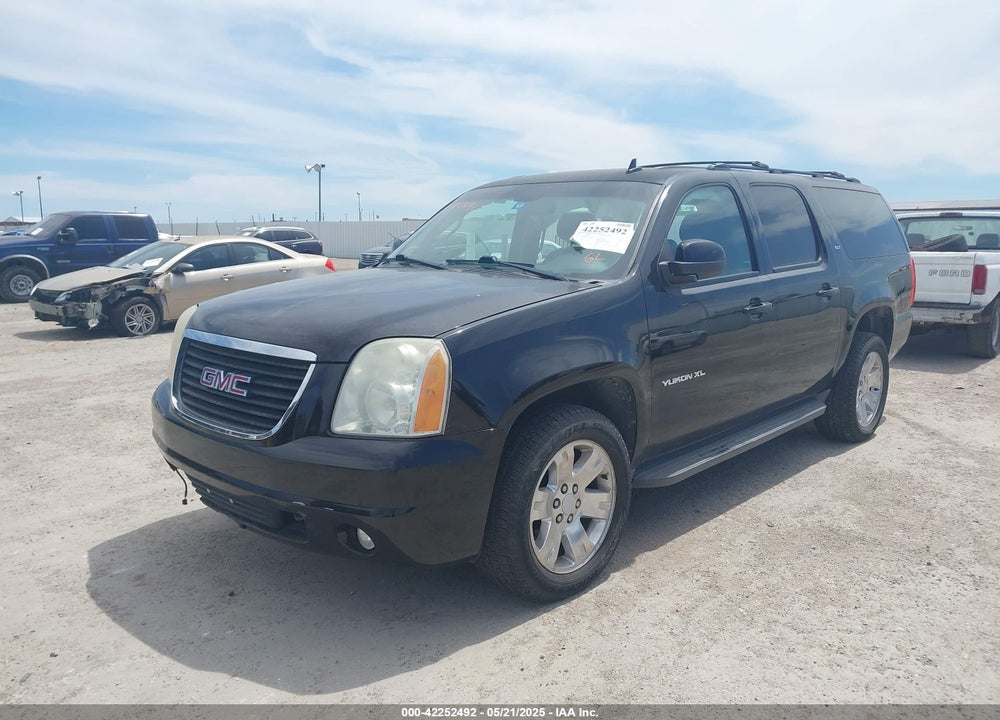 2013 GMC YUKON XL 1500 SLT VIN: 1GKS2KE7XDR308741