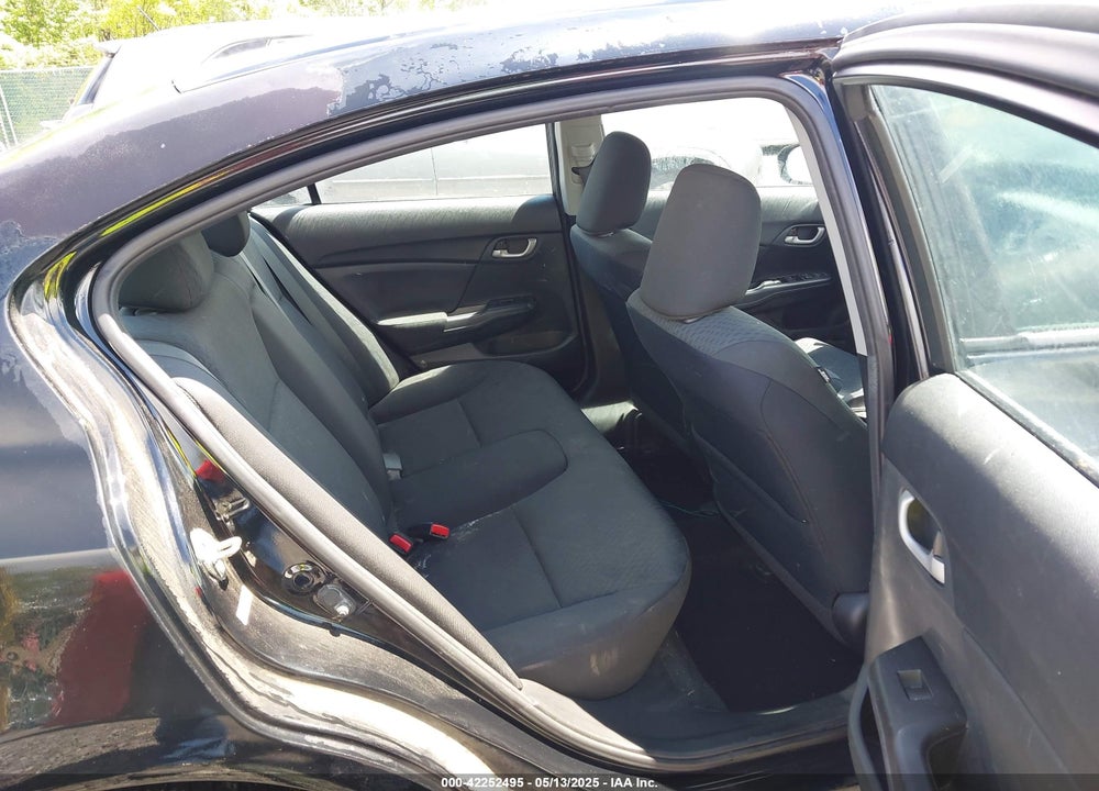 2015 HONDA CIVIC LX VIN: 19XFB2F5XFE102330
