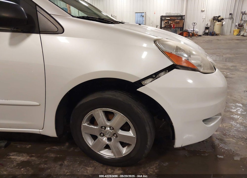 2006 TOYOTA SIENNA VIN: 5TDZA22C76S484651