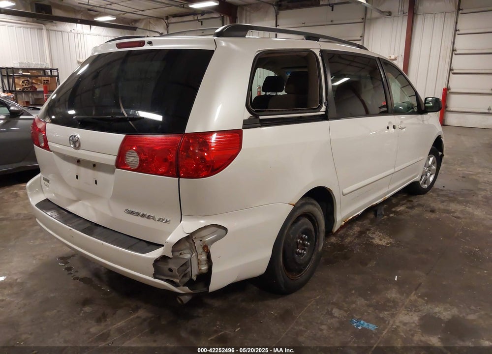 2006 TOYOTA SIENNA VIN: 5TDZA22C76S484651