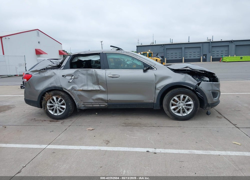 2018 KIA SORENTO VIN: 5XYPGDA53JG370995