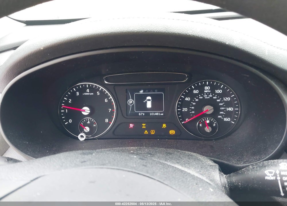 2018 KIA SORENTO VIN: 5XYPGDA53JG370995