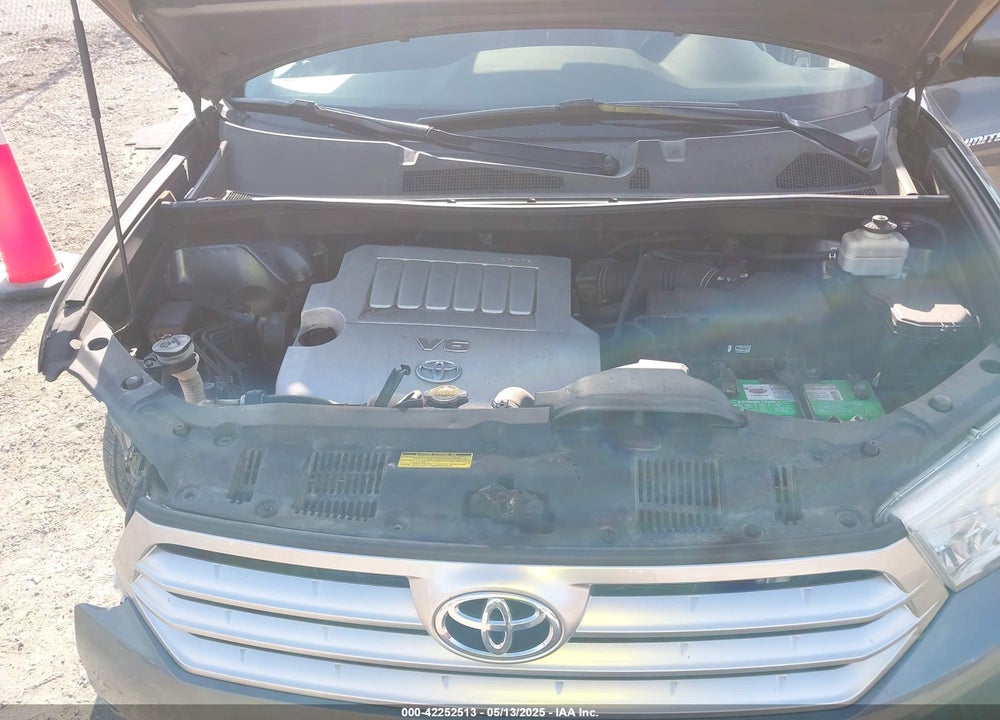 2011 TOYOTA HIGHLANDER LIMITED V6 VIN: 5TDDK3EH7BS068694
