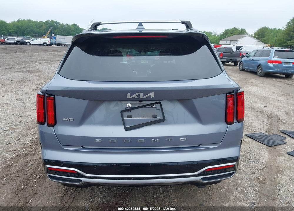 2022 KIA SORENTO VIN: 5XYRKDLF2NG071906