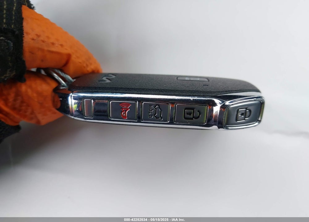 2022 KIA SORENTO VIN: 5XYRKDLF2NG071906